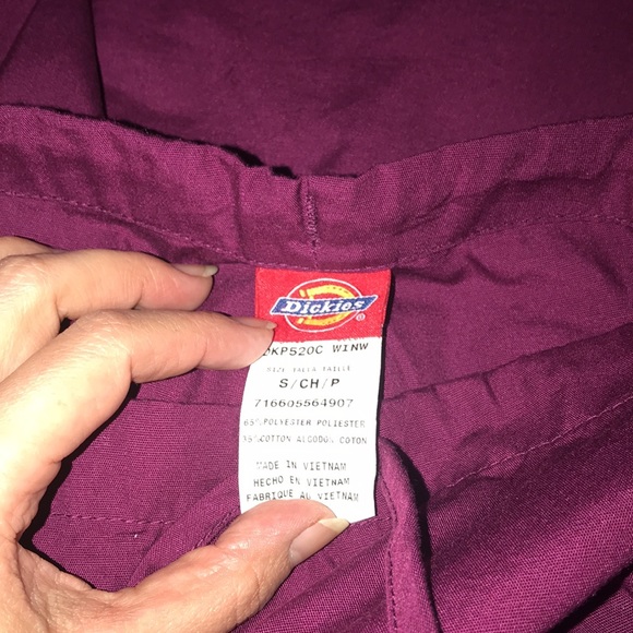 Dickies small maroon scrub pants  💕 - Picture 4 of 4